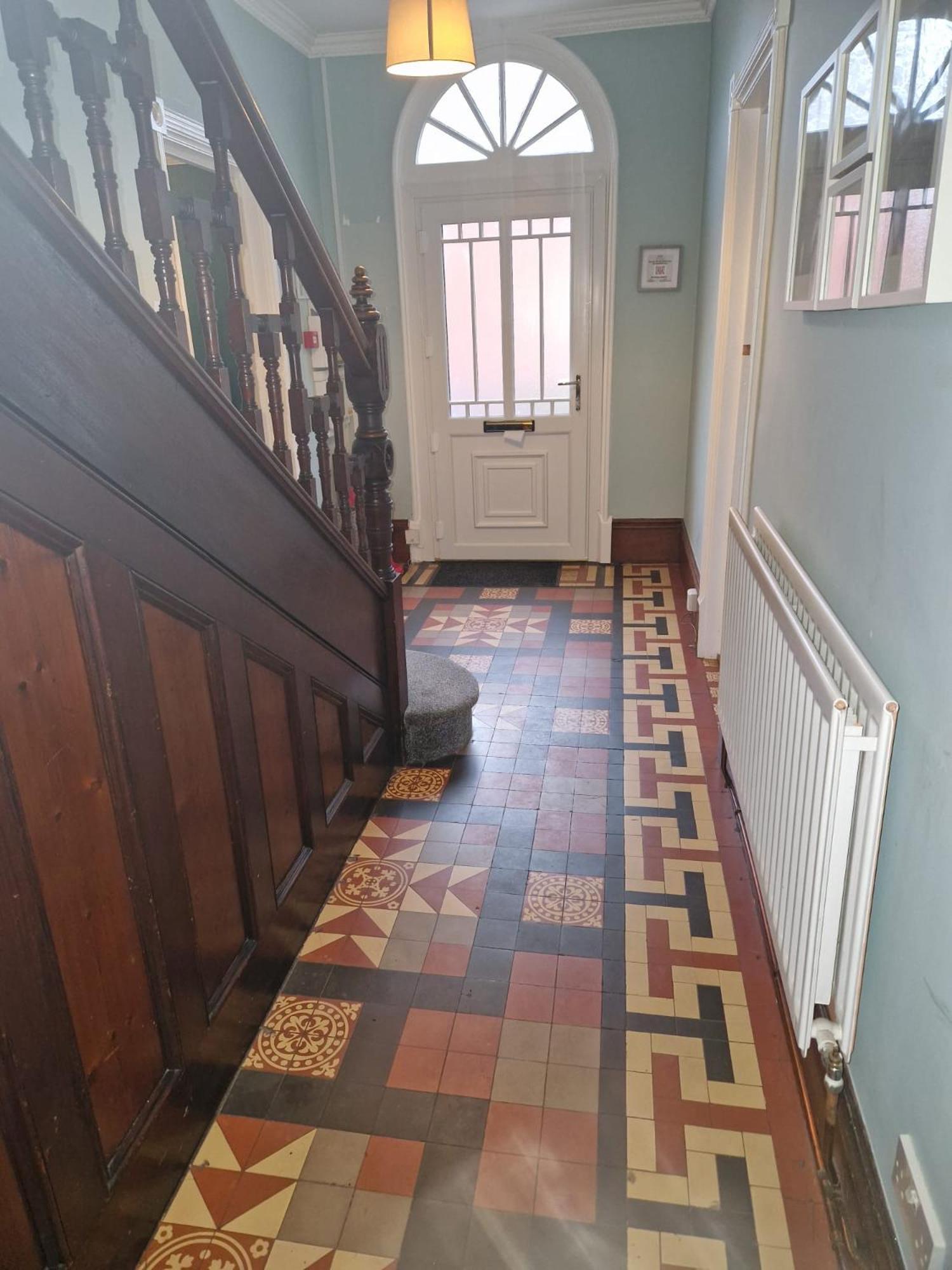 Hereford - Falcon House - Spacious 5 Bedroom House With Games Room - Sleeps 14 Guests - Great Property For Family & Friends Gathering Together - Hosted By Rentmyhouse Exterior foto